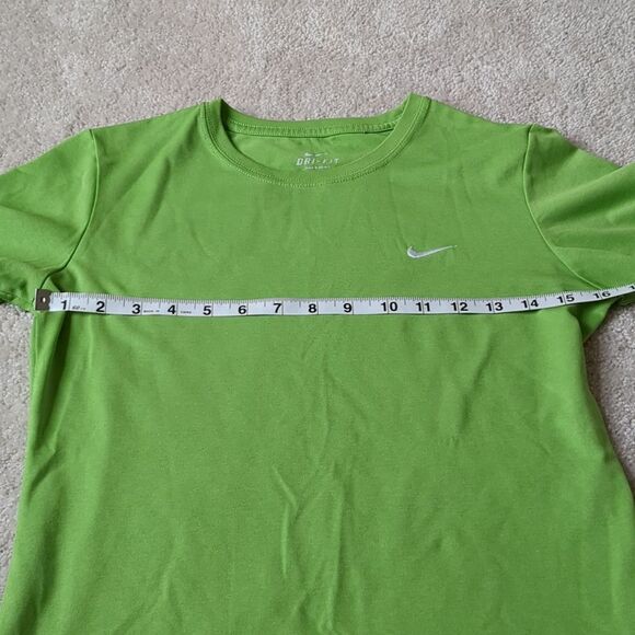 Nike Dri-Fit Green Tee Size S - Picture 6 of 7